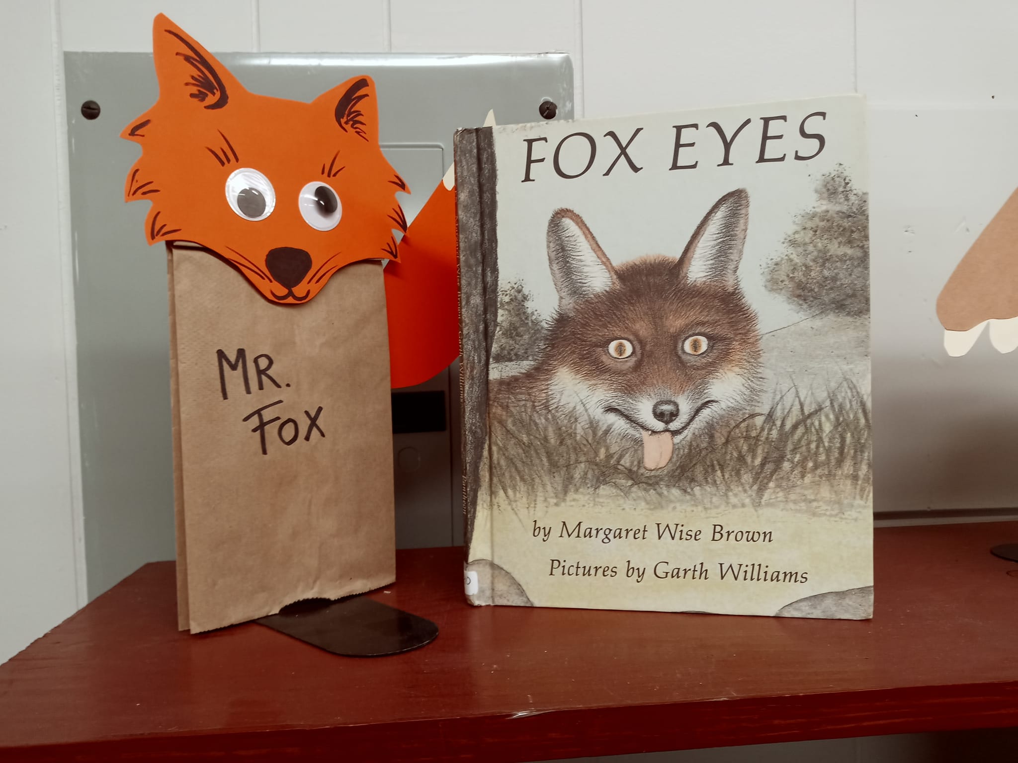 Story Hour Craft 2022 - Fox